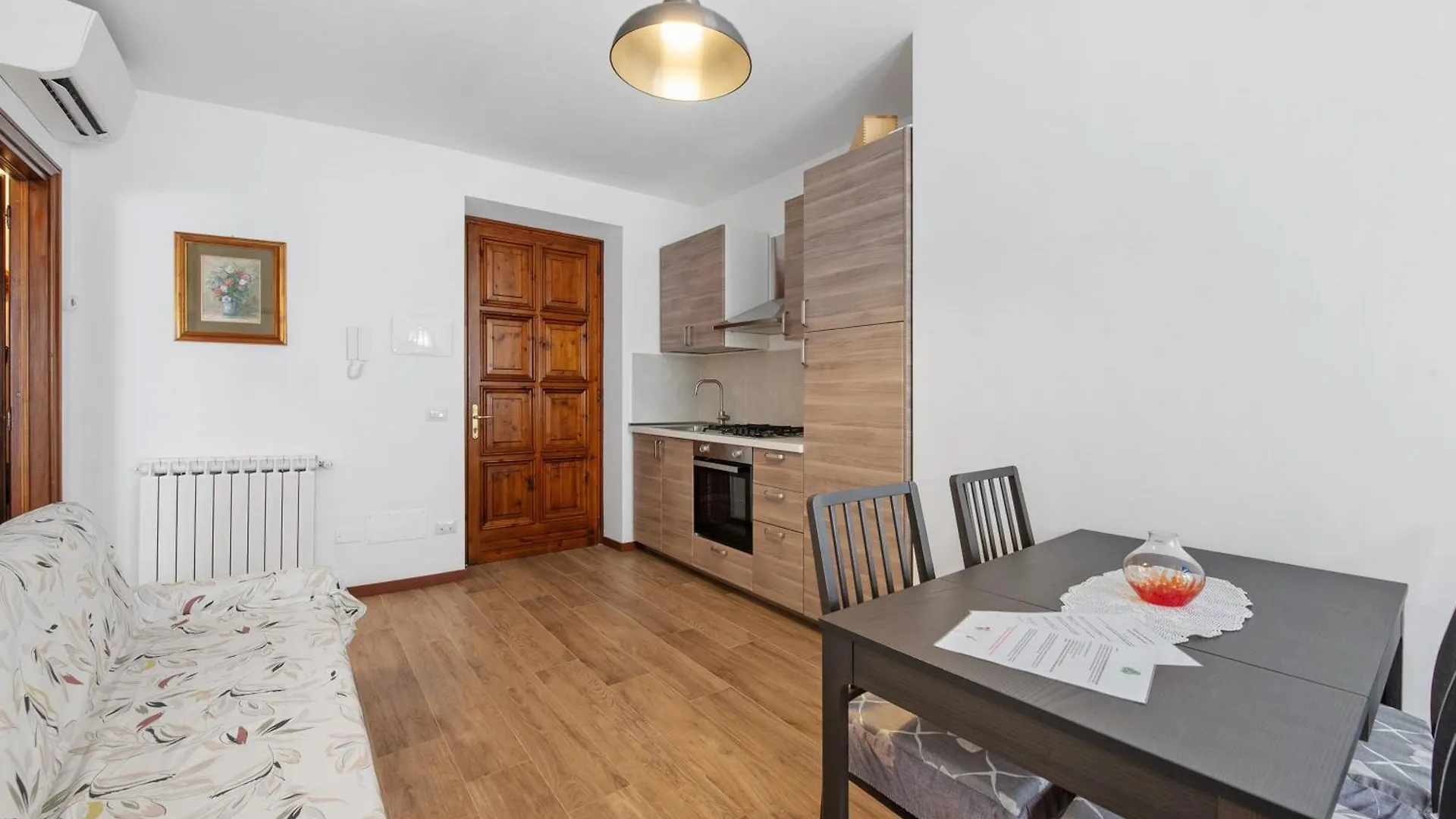 Appartement Madernina In The Heart Of Town à Toscolano Maderno