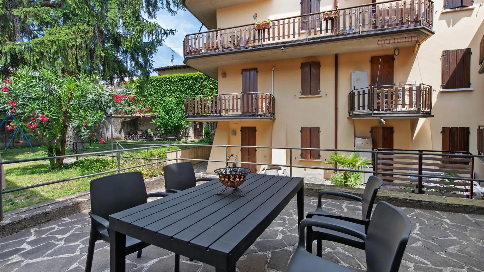 Appartement Madernina In The Heart Of Town à Toscolano Maderno Italie